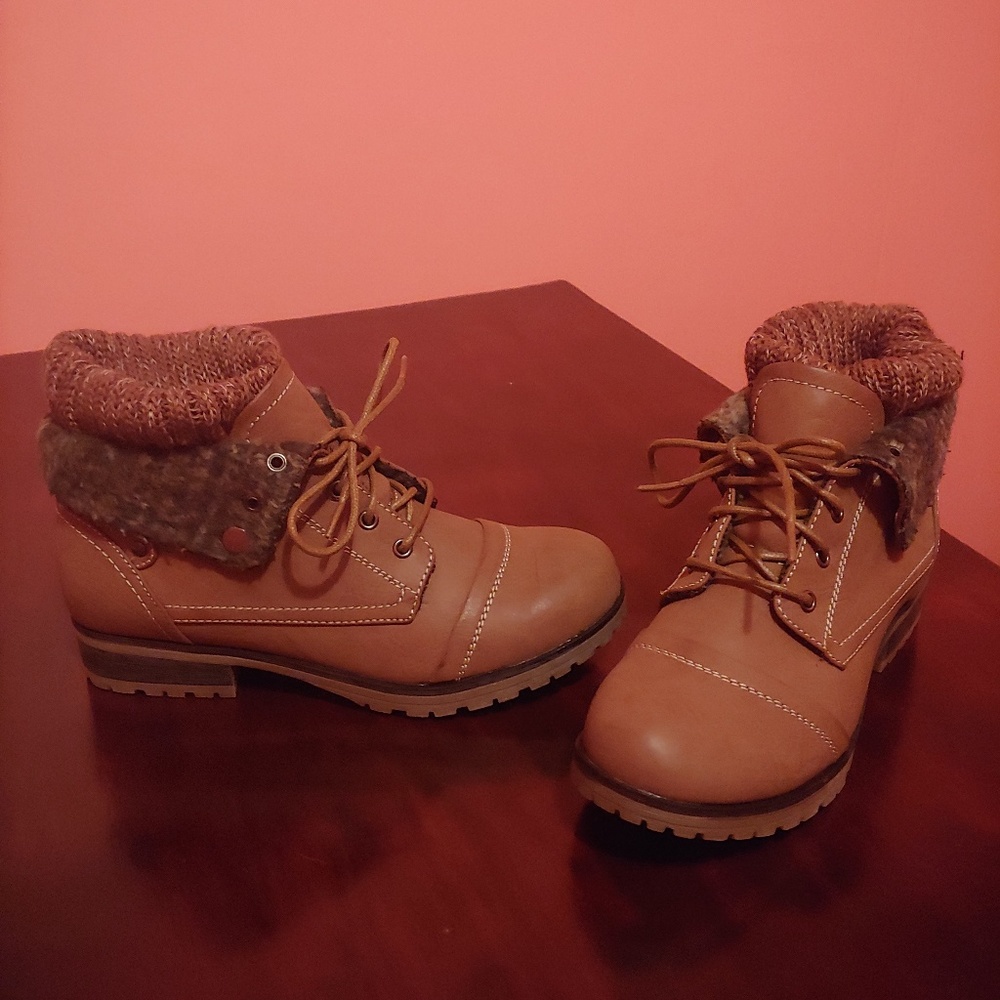 Womens Boots